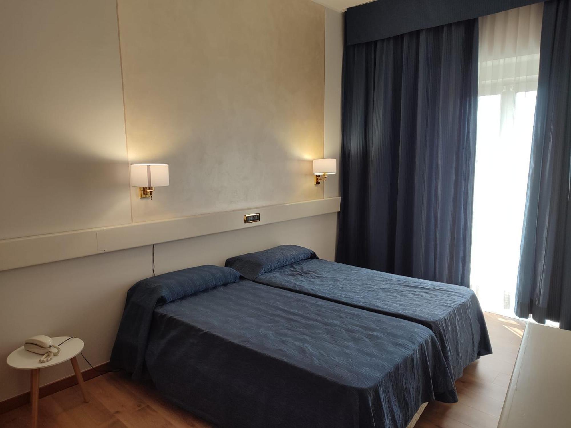 Eurohotel Piacenza Exterior photo